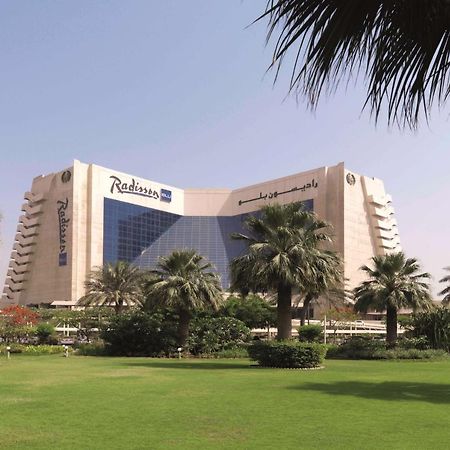 Radisson Blu Resort, שארג'ה מראה חיצוני תמונה Radisson Hotel, Sharjah