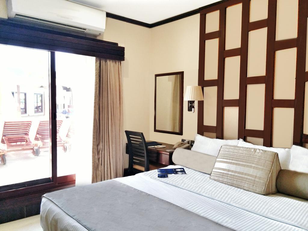 Radisson Blu Resort, שארג'ה מראה חיצוני תמונה Deluxe Room